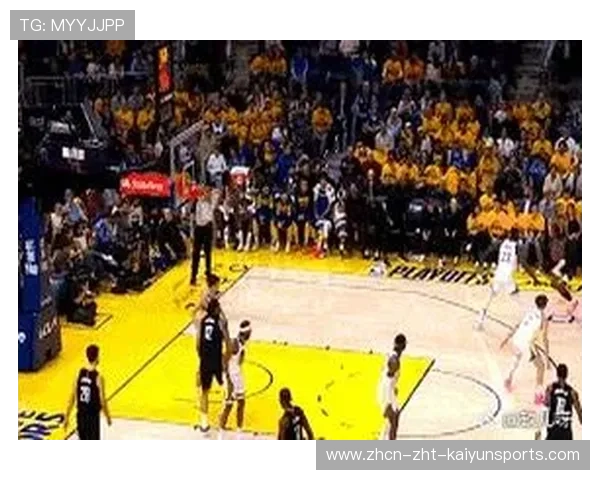 勇士关键回合抢断,直接反击得分 勇士关键回合抢断,直接反击得分