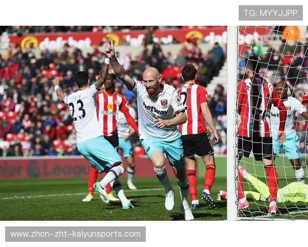 桑德兰3比0轻取伯恩利,塔利比弧顶处起脚弧线球直挂死角 桑德兰3比0轻取伯恩利,塔利比弧顶处起脚弧线球直挂死角